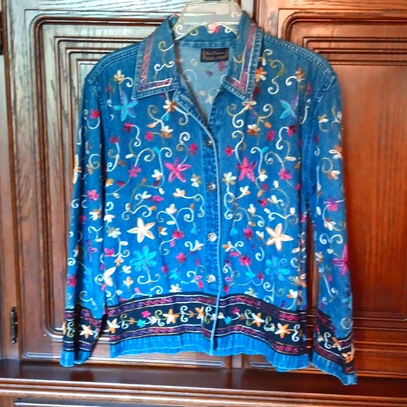 New Directions, light Jean Jacket, size M - Picture 1 of 4